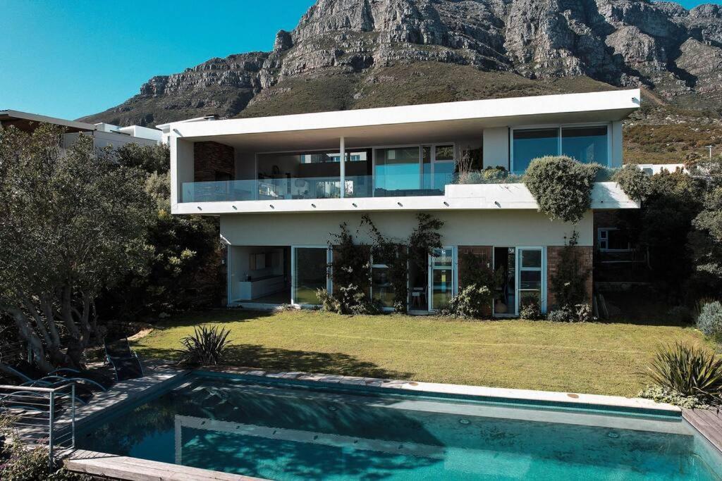Beautiful Camps Bay Oasis For Family Fun *
