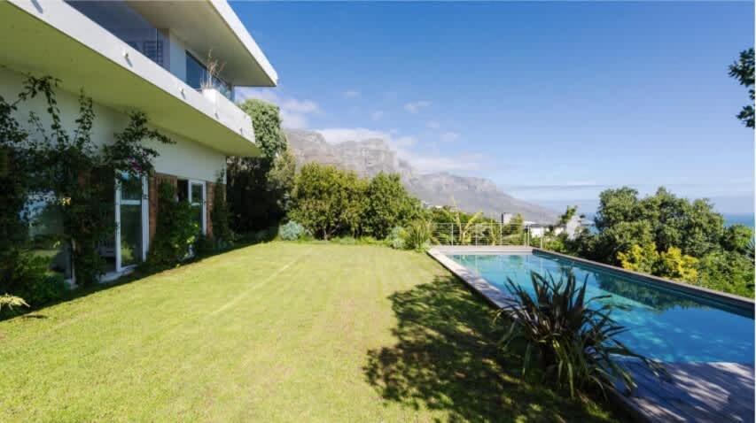 Beautiful Camps Bay Oasis For Family Fun Villa Cape Town