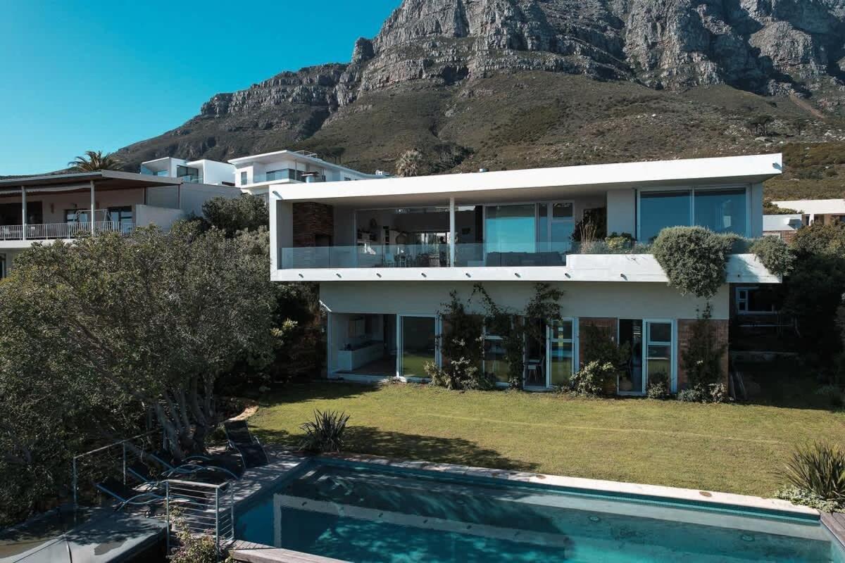 Beautiful Camps Bay Oasis For Family Fun